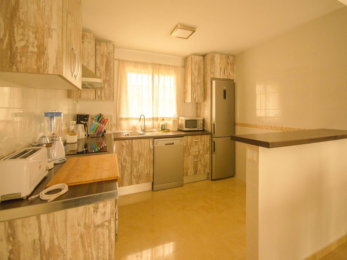 Bungalow Sergio Естепона Екстер'єр фото